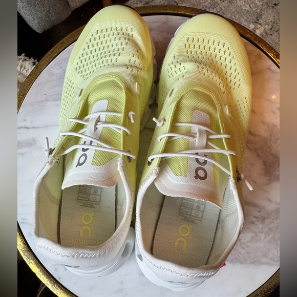 Women’s On Cloud 5 Coast Sneakers Trainers - Picture 9 of 11